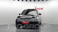 2021 BMW X7M