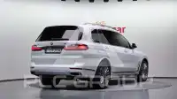 2021 BMW X7