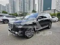 2021 BMW X7