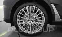 2021 BMW X7