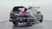 2021 BMW X7M