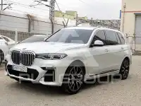 2021 BMW X7M