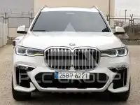 2021 BMW X7M