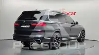 2021 BMW X7M
