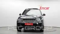 2021 BMW X7M