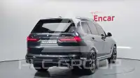 2021 BMW X7M