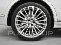 2021 BMW X7