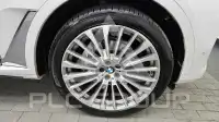 2021 BMW X7