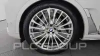 2021 BMW X7