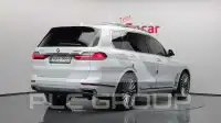 2021 BMW X7