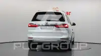 2021 BMW X7