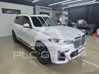 2021 BMW X7