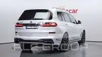 2021 BMW X7M