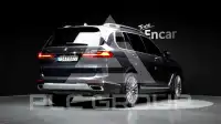 2021 BMW X7