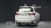 2021 BMW X7