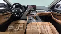 2021 BMW 520