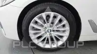 2021 BMW 520