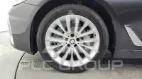 2021 BMW 530