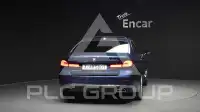 2021 BMW 530