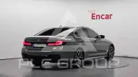 2021 BMW 530M