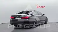 2021 BMW 520M
