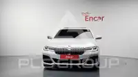 2021 BMW 523M