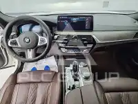 2021 BMW 530M