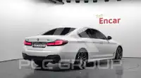 2021 BMW 523M