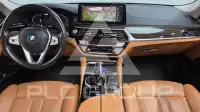 2021 BMW 520