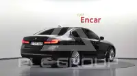 2021 BMW 523