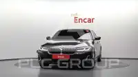 2021 BMW 523