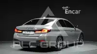 2021 BMW 523M