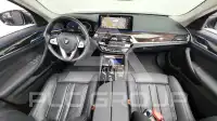 2021 BMW 520