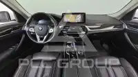 2021 BMW 520