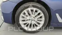 2021 BMW 523