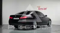 2021 BMW 530