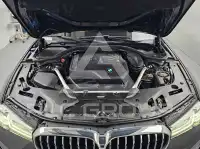 2021 BMW 520