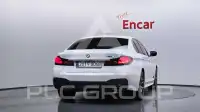 2021 BMW 530M