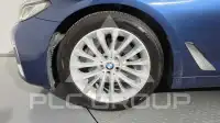 2021 BMW 520