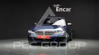 2021 BMW 550M