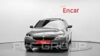 2021 BMW 530
