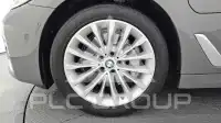 2021 BMW 530