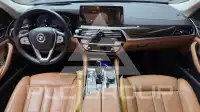 2021 BMW 520