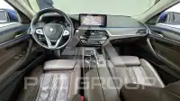2021 BMW 530