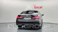 2021 BMW 520M
