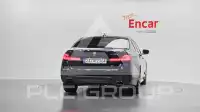 2021 BMW 530M