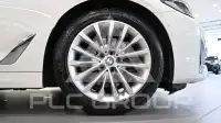 2021 BMW 520