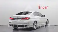 2021 BMW 530