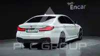 2021 BMW 523M
