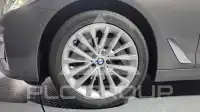 2021 BMW 523